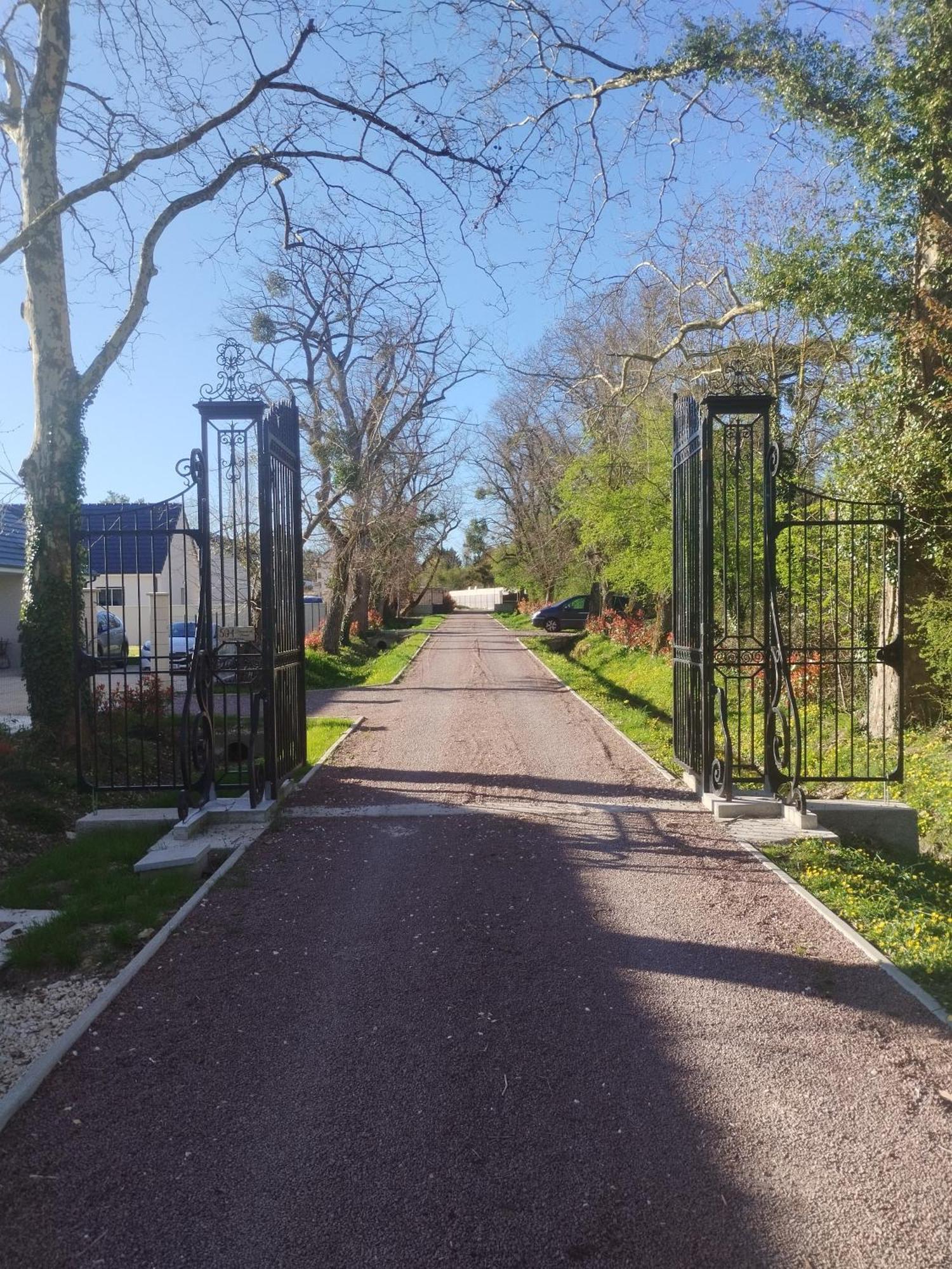 Domaine De Veauce Proche De Bourges Saint-Doulchard Extérieur photo